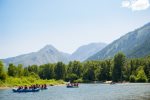 Just a few minutes away from a popular rafting takeout spot on Wenatchee River